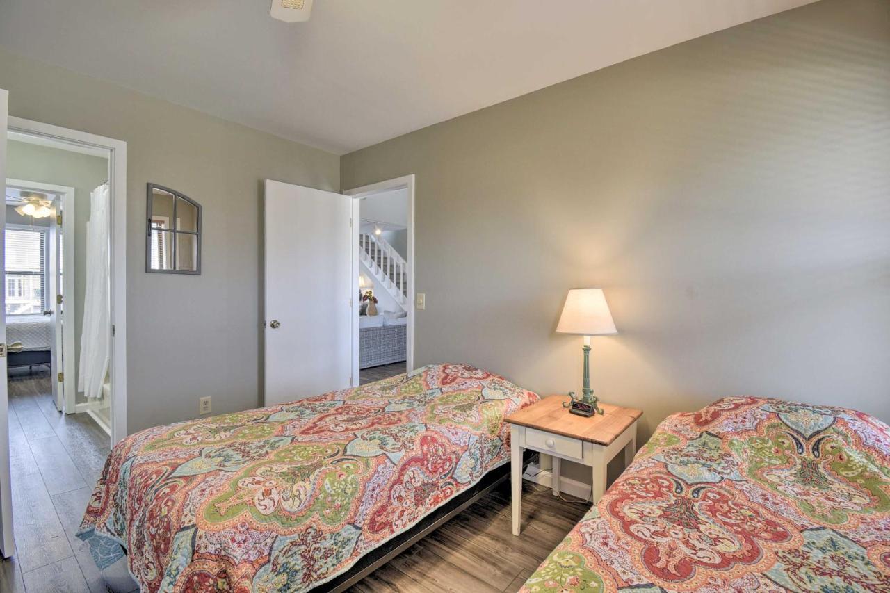 Steps To Sunset Beach Canal-Front Home With Dock! Εξωτερικό φωτογραφία